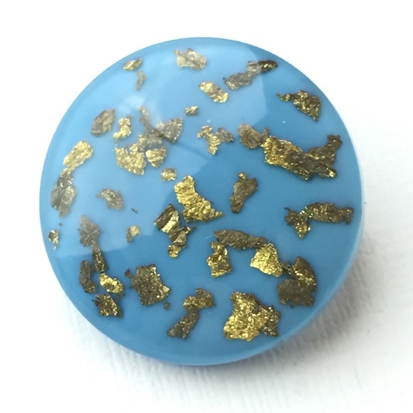Vintage Blue Lucite Pin With Gold Confetti Flakes - Picture 2 of 8